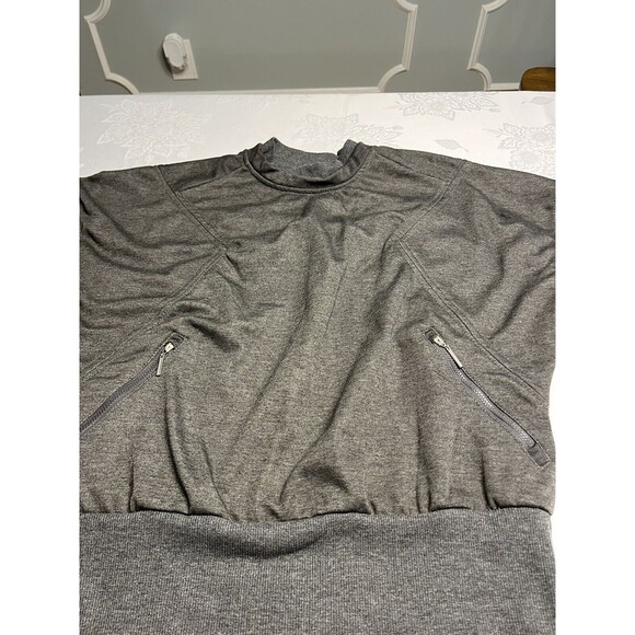 NWT Tahari Sport Charcoal Gray Sweatshirt with Thumb Holes ~ MSRP $82 - Picture 2 of 16